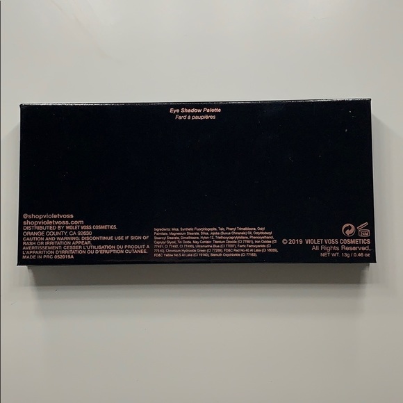 Violet Voss - Essentials Palette - Picture 4 of 4